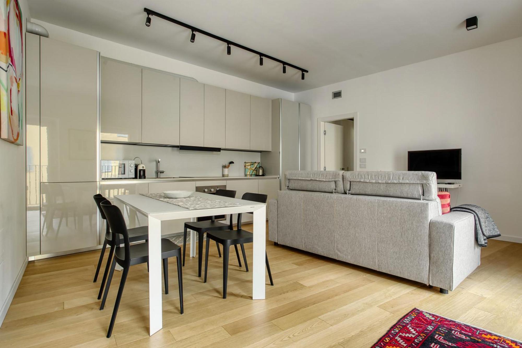 Domusmi Petrella 4 * Milan